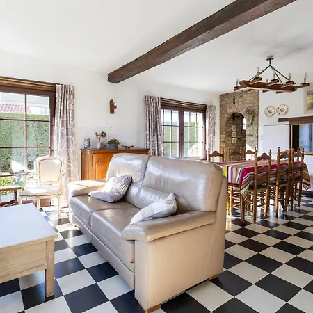 La Bouriette Holiday home *